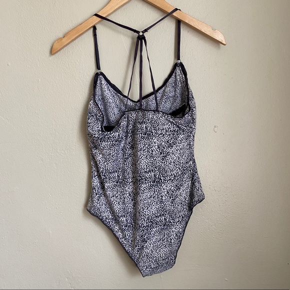 Bodysuit - Picture 4 of 6